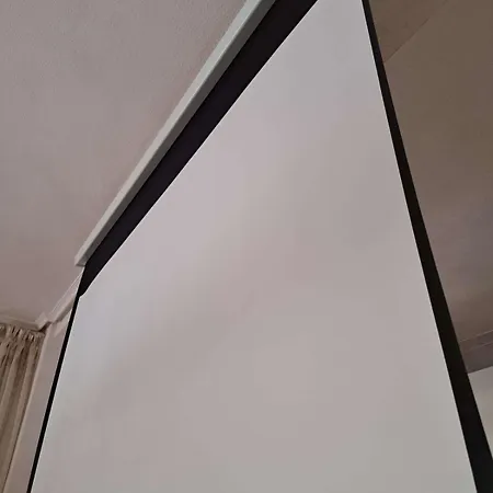 60m To Locos Apartment *